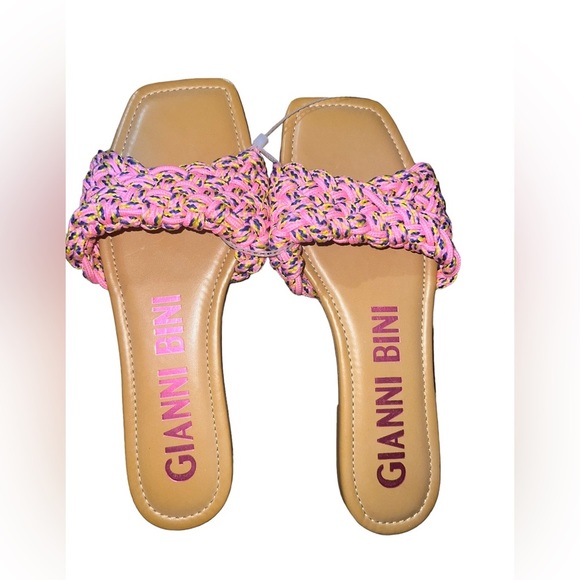 ✅Send me an offer! Gianni Bini Bradyn Woven Band Square Toe Sandals NEW - Picture 3 of 4